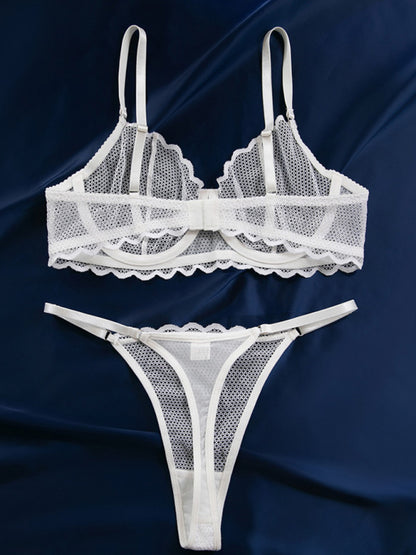 New hollow perspective gathered sexy wave lace underwear set