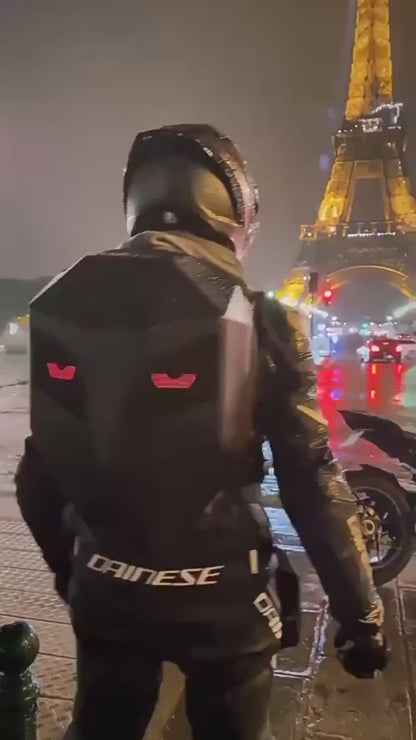 LED 眼摩托車背包 - DIY 騎行包，帶 APP 控制，硬殼，防雨，適合 14 英寸筆記本