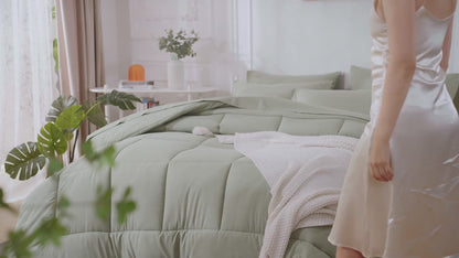 7-Piece Checkered Comforter Set – All-Season, Soft Microfiber-Available in Twin/Full/Queen/King Sizes
