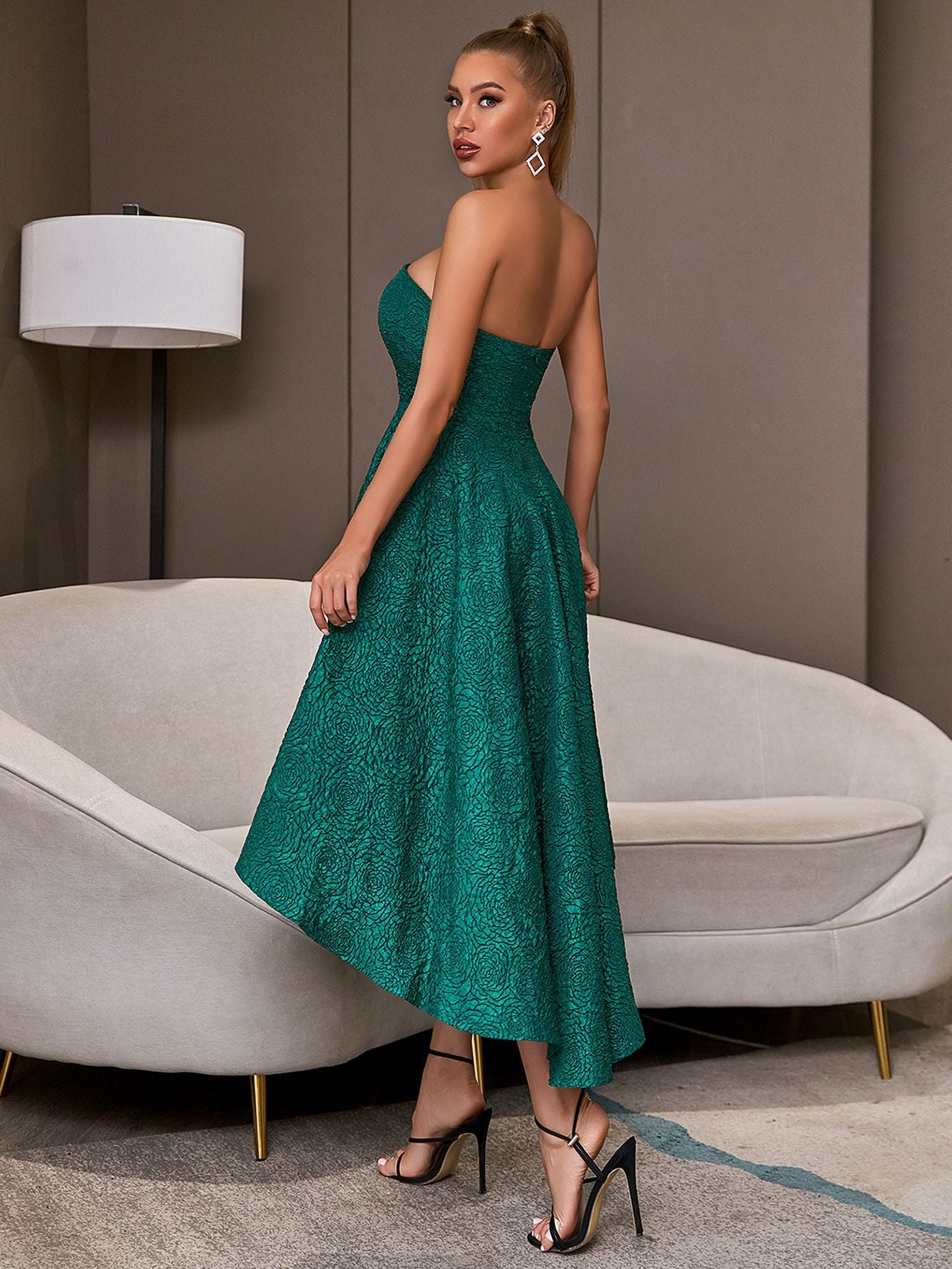 Bare-chested Green Sleeveless Elegant Flared Party Dress