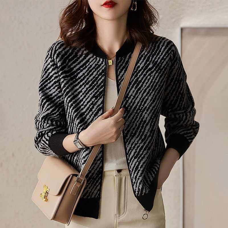 Women's Fashionable Outerwear Western-style Korean Top