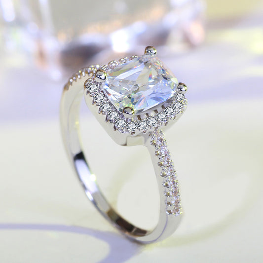 Zircon ring simulation diamond ring