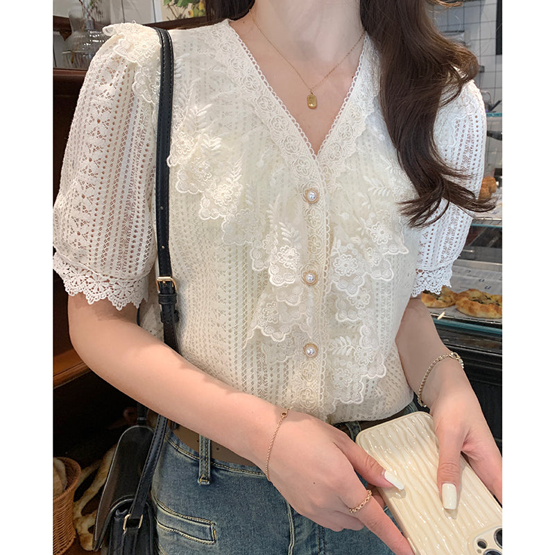 Ruffled V-neck Bubble Short Sleeve Lace Shirt